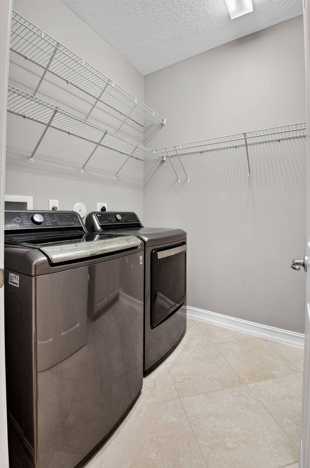 8140 Brigamar Isles Avenue, Boynton Beach, FL 33473 51-web-or-mls-DSC_8877