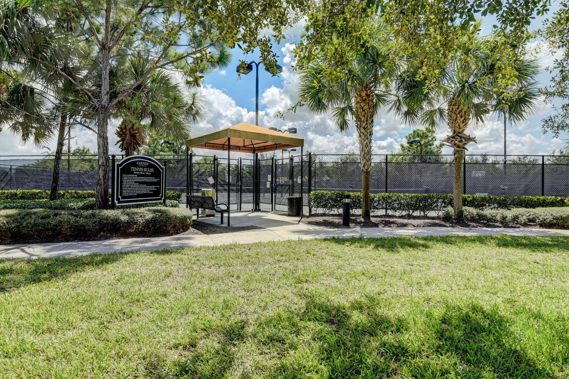 8140 Brigamar Isles Avenue, Boynton Beach, FL 33473 61-web-or-mls-Canyon Trails (17)