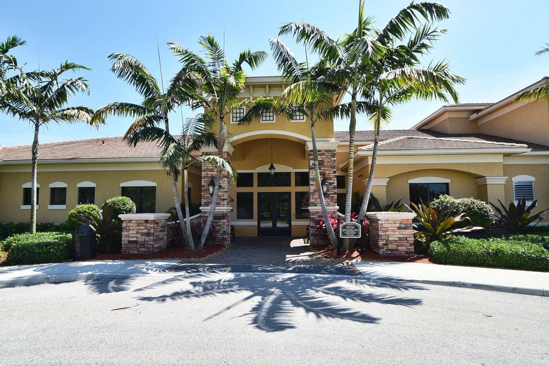 8140 Brigamar Isles Avenue, Boynton Beach, FL 33473 63-web-or-mls-Canyon Trails (24)