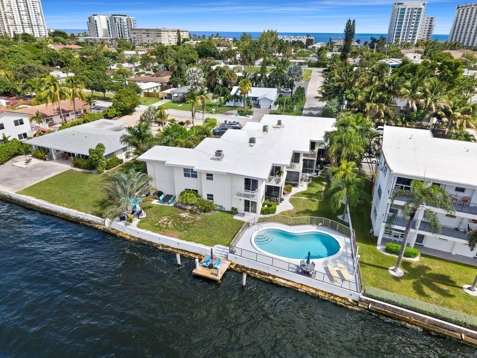 Woodcrest Terrace Co-op sits on the intracoastal just a few blocks from the ocean!