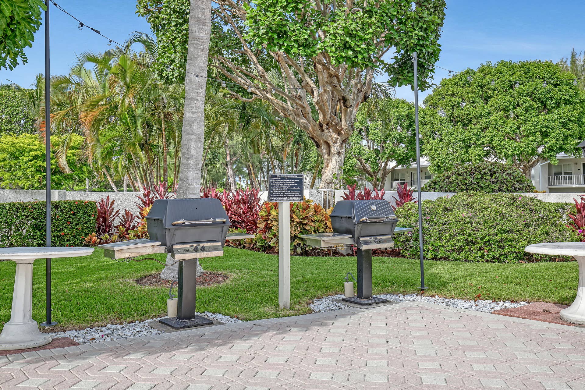 1030 SUGAR SANDS Boulevard, #372, Singer Island, FL 33404 BBQ