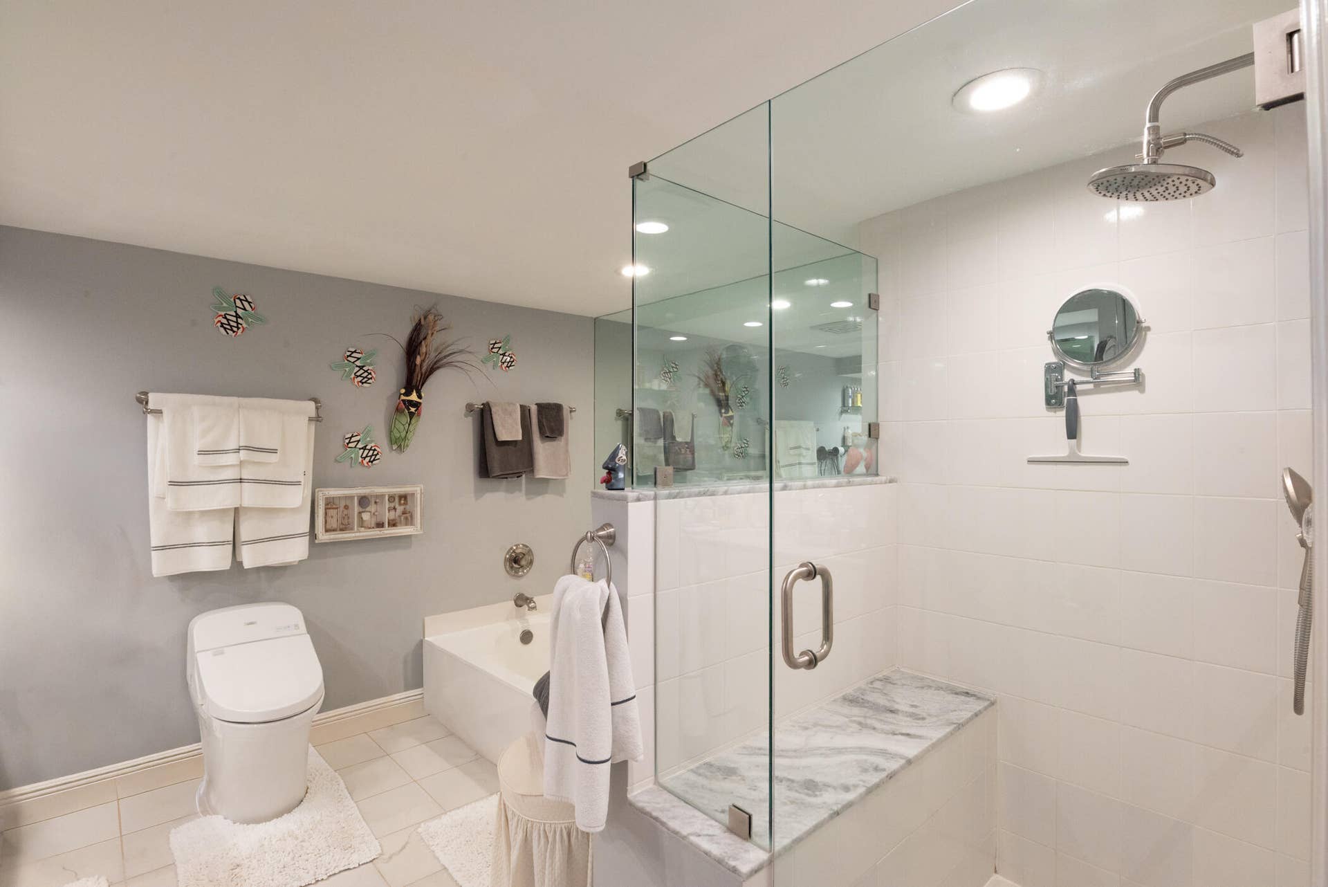 2480 Presidential Way 1804-031