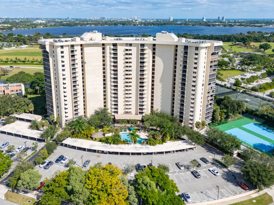 Property photo for 2480 Presidential Way, #1804, West Palm Beach, FL