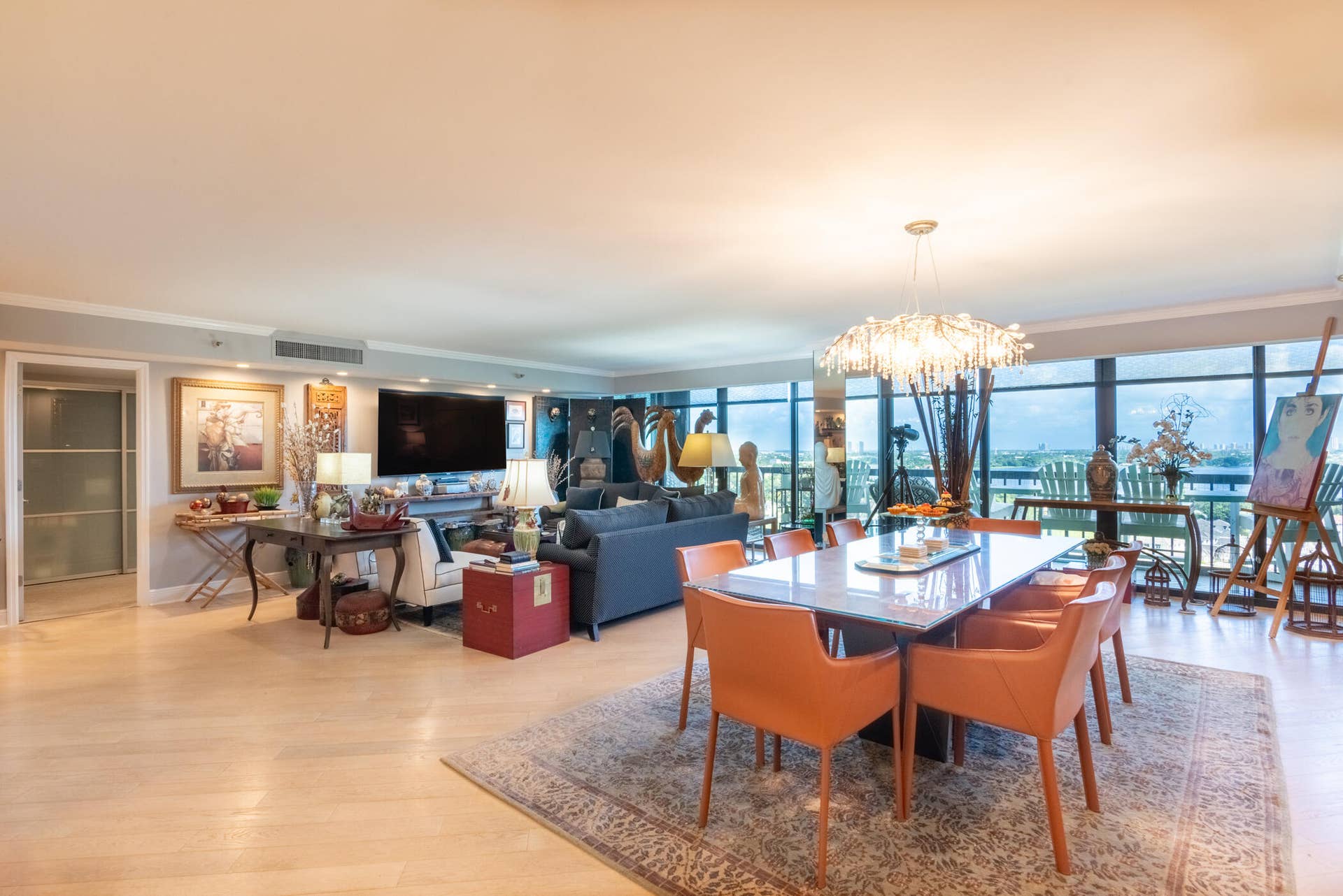 2480 Presidential Way 015