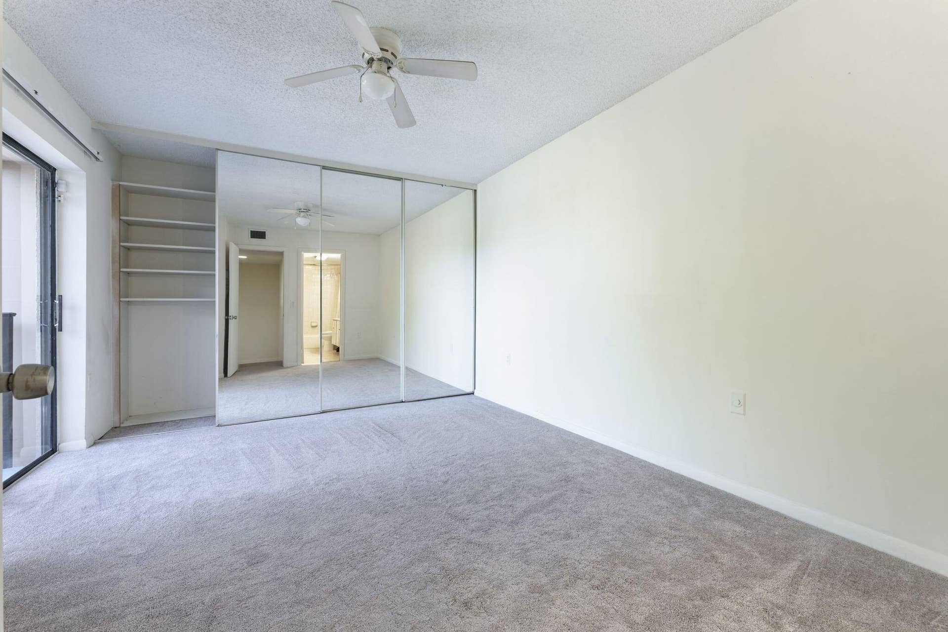 Guest bedroom