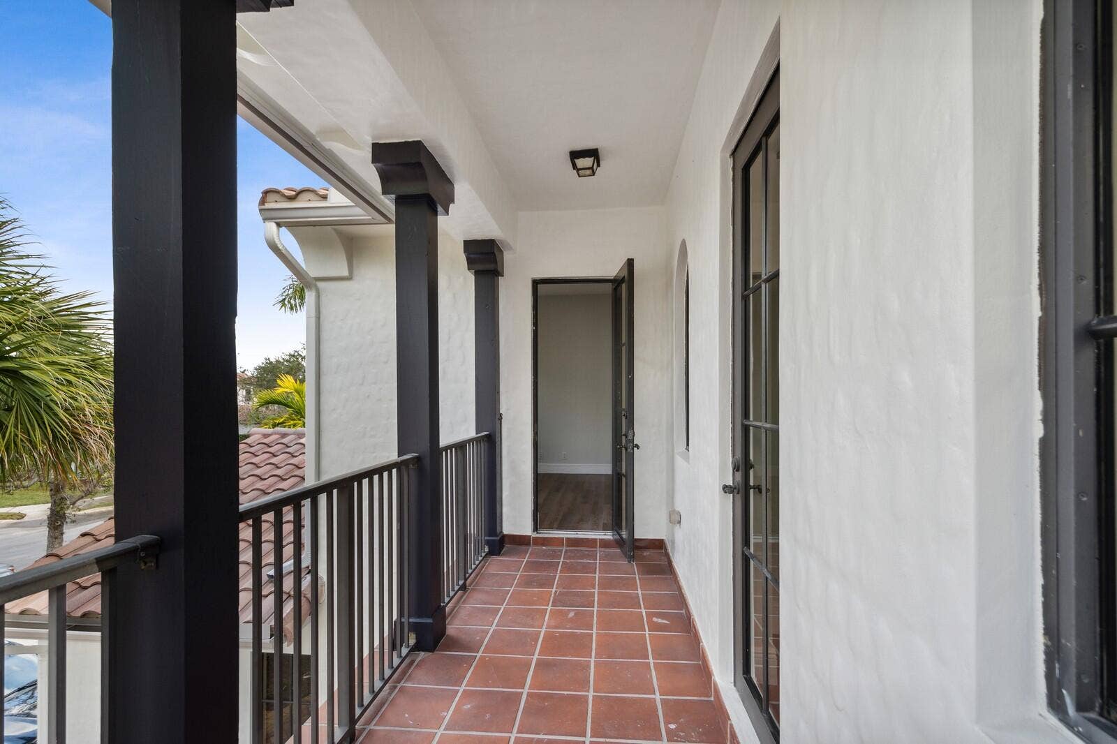 2ND FLOOR BALCONY