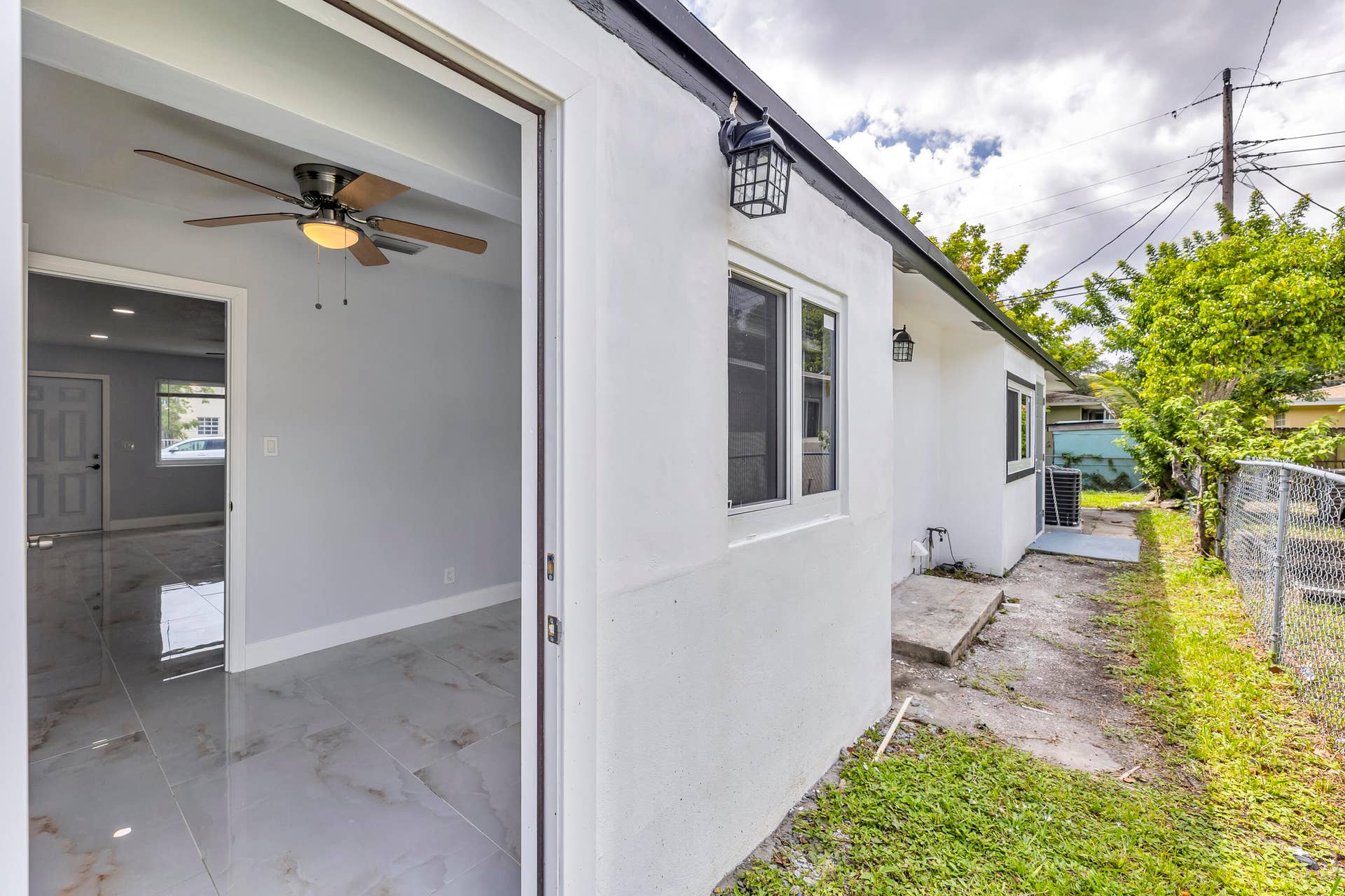 802 SW 10TH Court, #802, Pompano Beach, FL 33060 gowder (93)