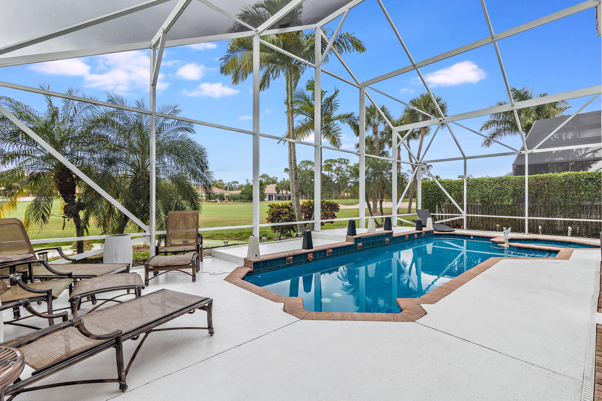 Screened patio pool area