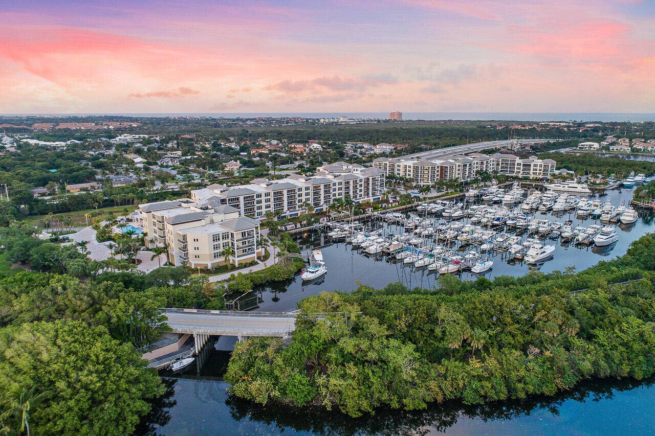 2720 Donald Ross Road, #301, Palm Beach Gardens, FL 33410 Evening Aerial