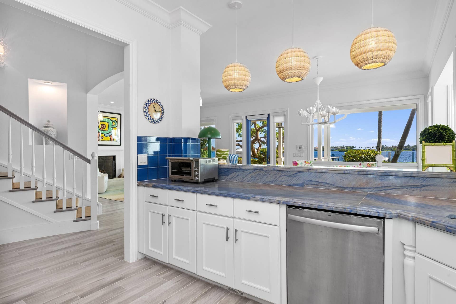6917 S Flagler Drive, West Palm Beach, FL 33405 Kitchen