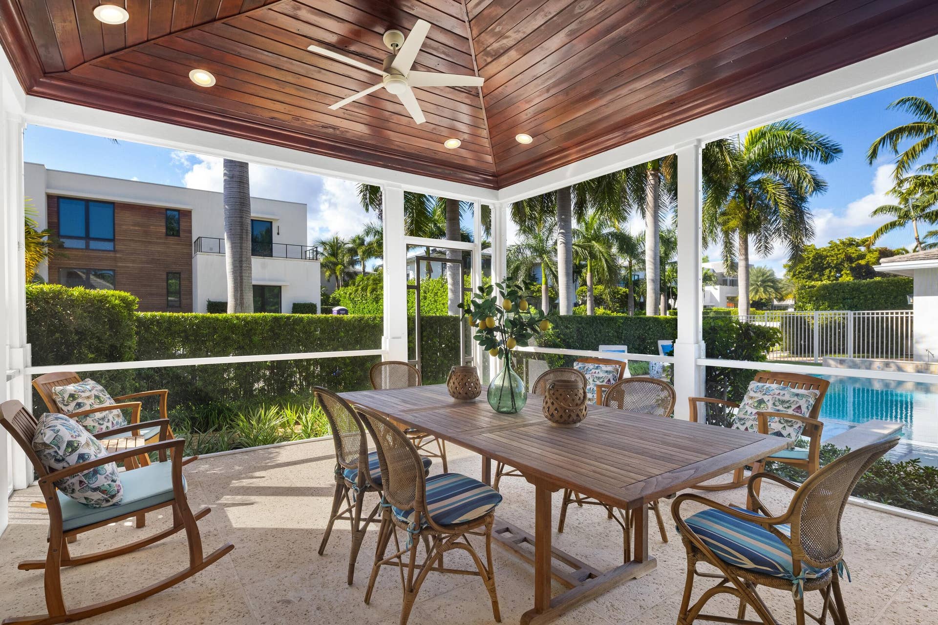 6917 S Flagler Drive, West Palm Beach, FL 33405 Patio