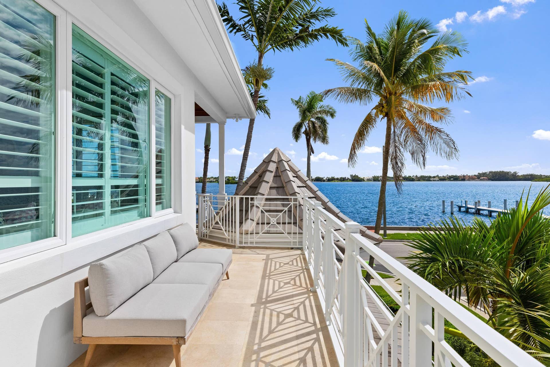 6917 S Flagler Drive, West Palm Beach, FL 33405 Terrace
