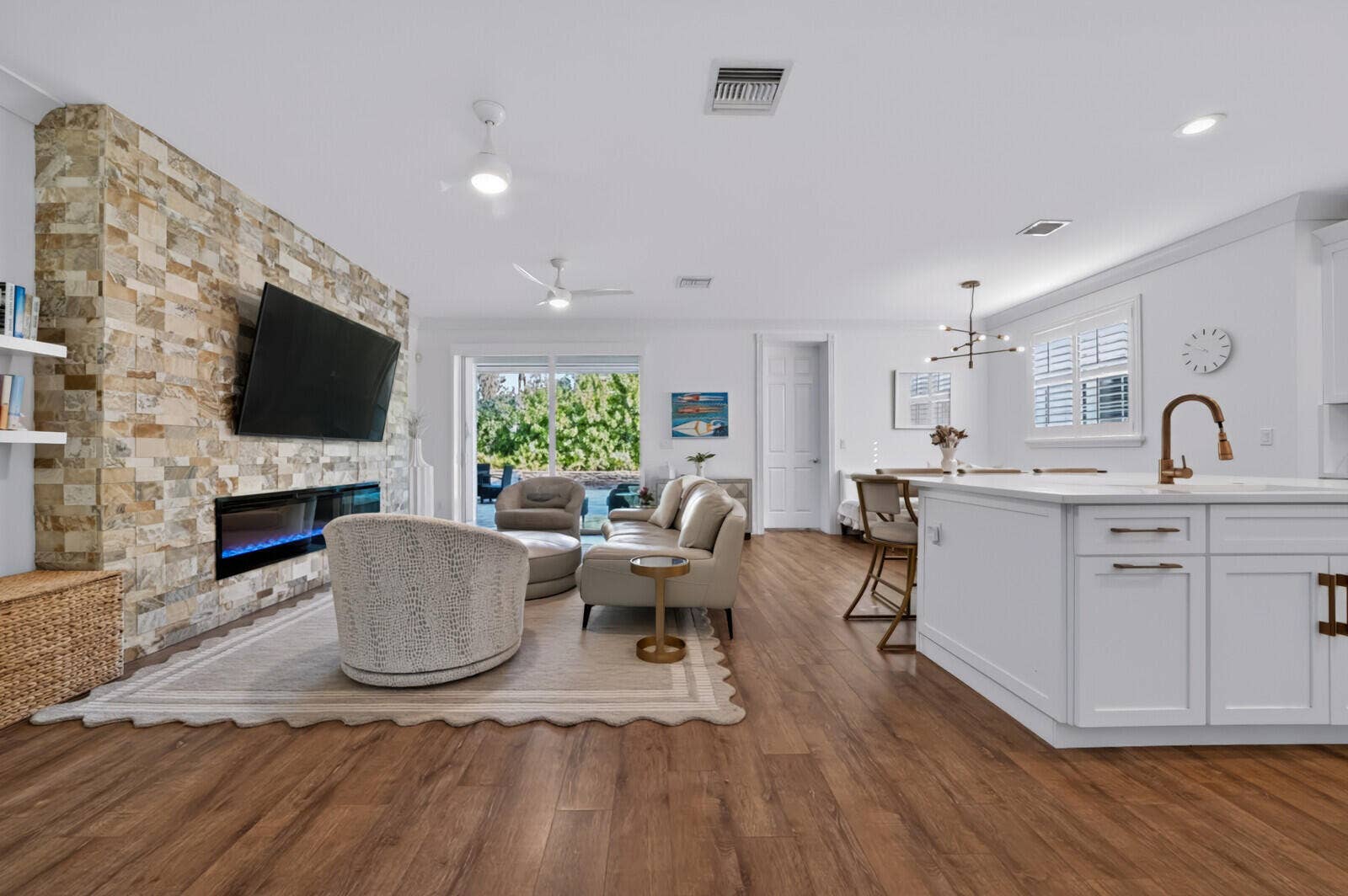 1031 Tiki Drive, Jupiter, FL 33458 13_Image_13_mls