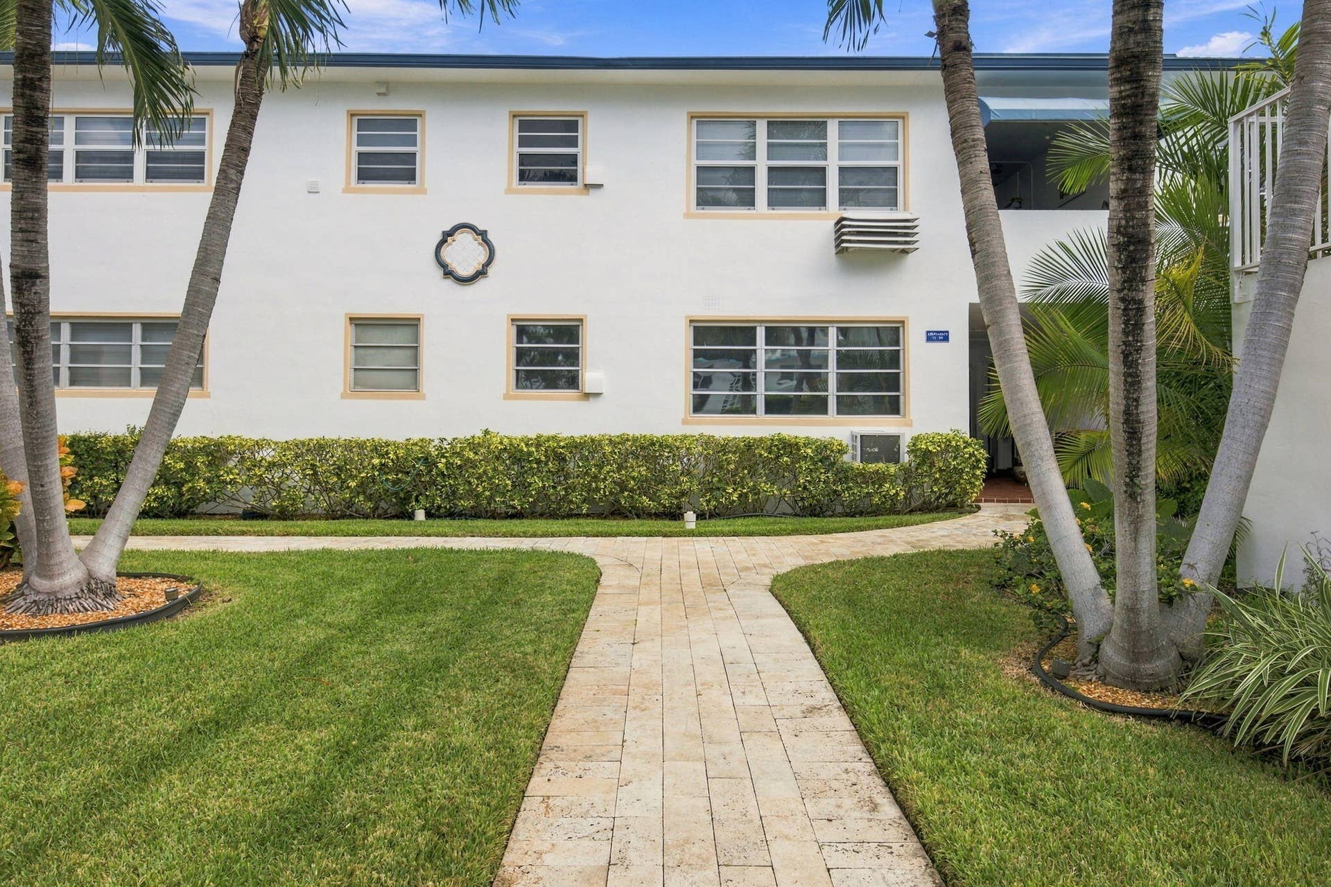 624 ORTON Avenue, #19, Fort Lauderdale, Fort Lauderdale, FL 33304 25-web-or-mls-IMG_2121