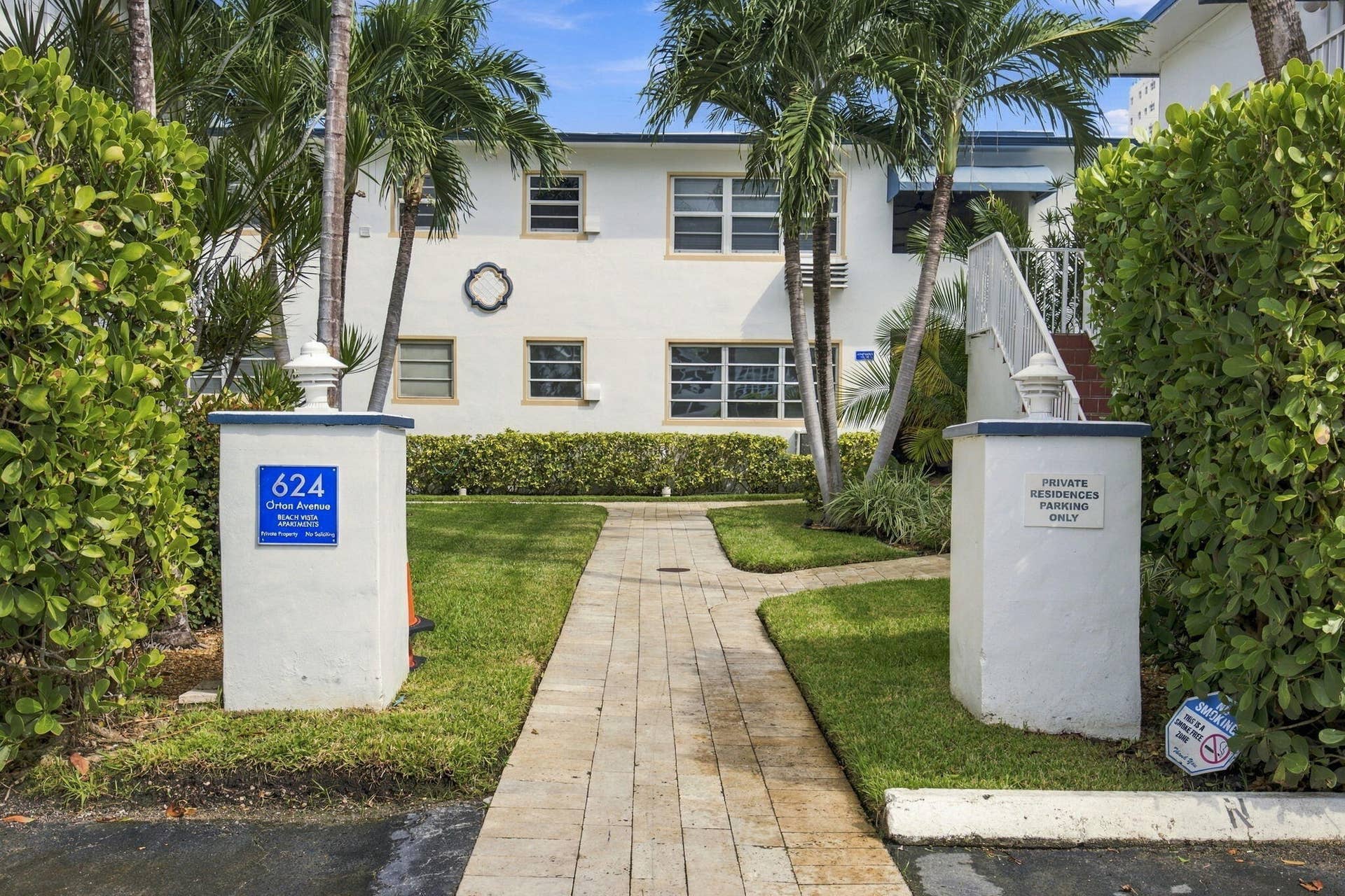 624 ORTON Avenue, #19, Fort Lauderdale, Fort Lauderdale, FL 33304 26-web-or-mls-IMG_2124