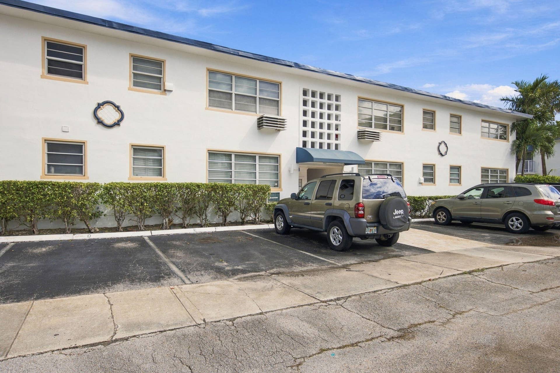 624 ORTON Avenue, #19, Fort Lauderdale, Fort Lauderdale, FL 33304 24-web-or-mls-IMG_2115