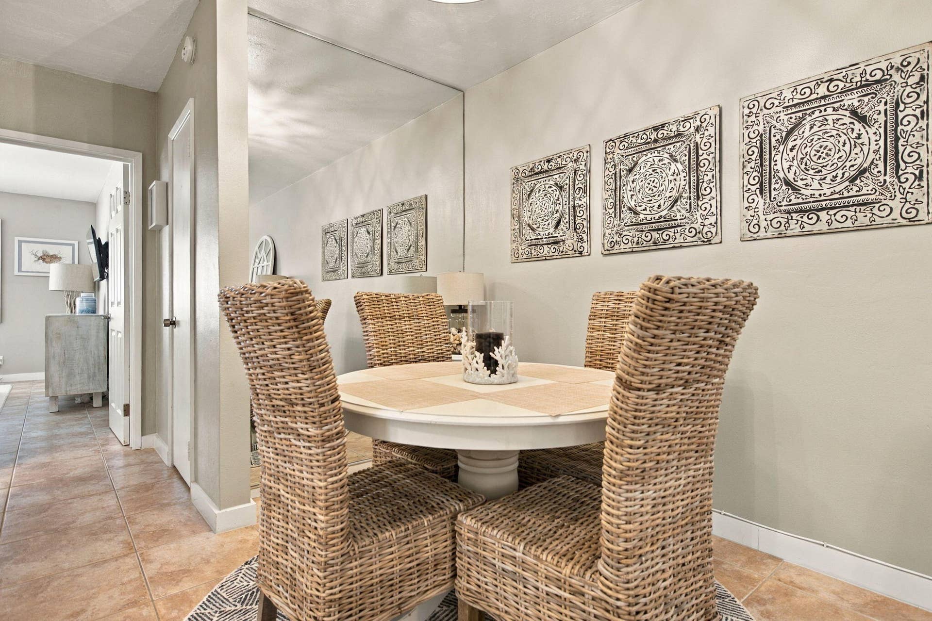 624 ORTON Avenue, #19, Fort Lauderdale, Fort Lauderdale, FL 33304 3-web-or-mls-IMG_2049