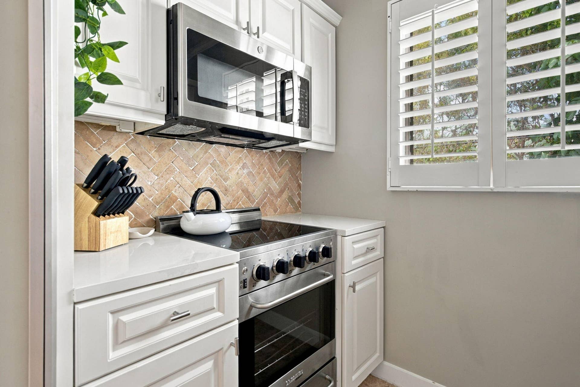 624 ORTON Avenue, #19, Fort Lauderdale, Fort Lauderdale, FL 33304 8-web-or-mls-IMG_2064