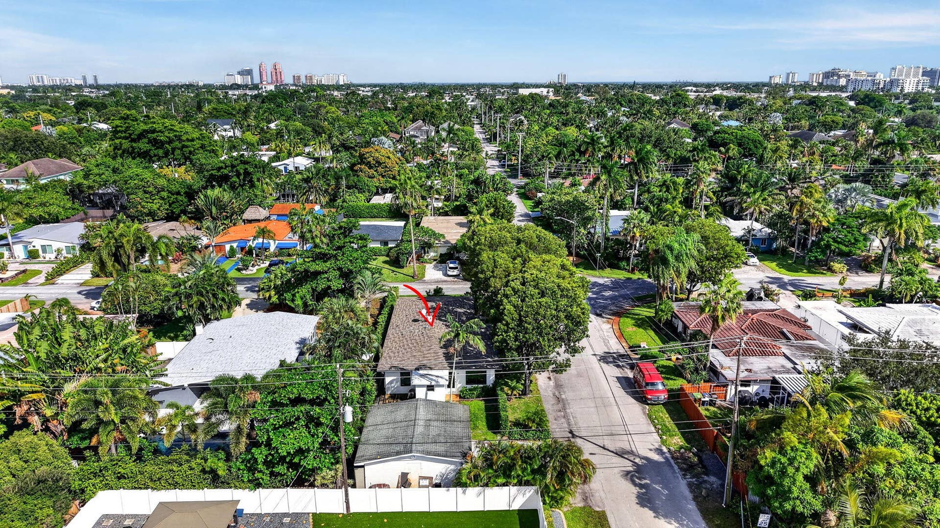 1515 NE 16TH Street, Fort Lauderdale, FL 33304 75-web-or-mls-DJI_20261019150526_0825_D