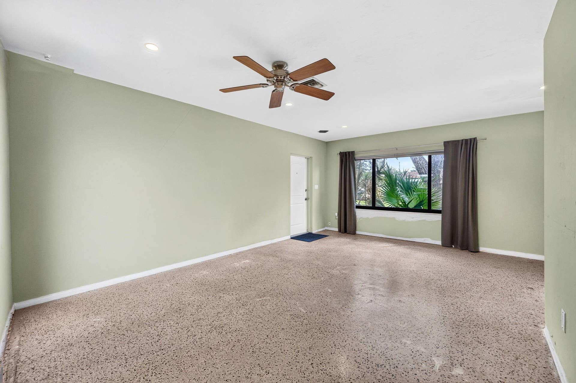 1515 NE 16TH Street, Fort Lauderdale, FL 33304 12-web-or-mls-699A2215