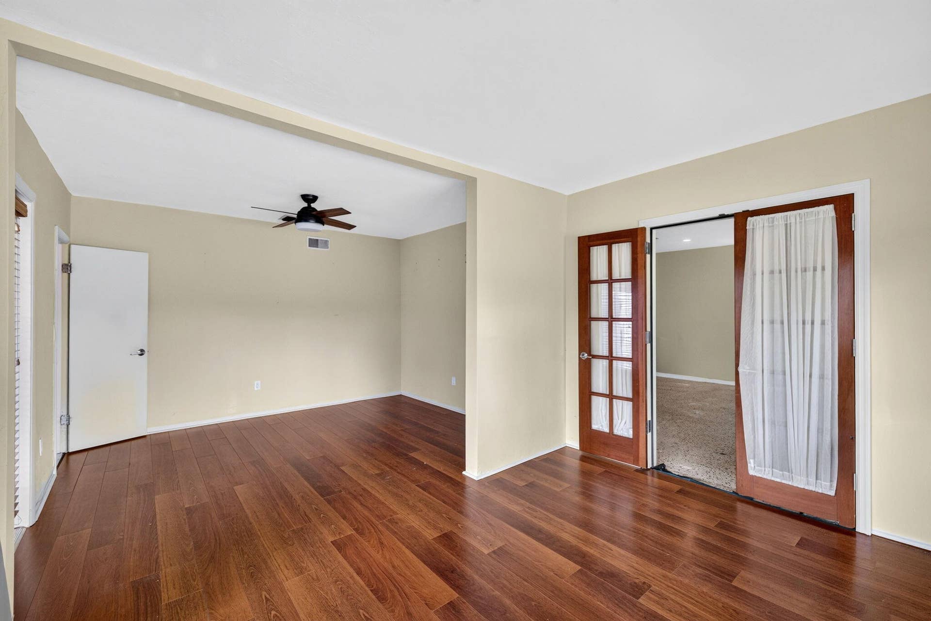 1515 NE 16TH Street, Fort Lauderdale, FL 33304 18-web-or-mls-699A2261