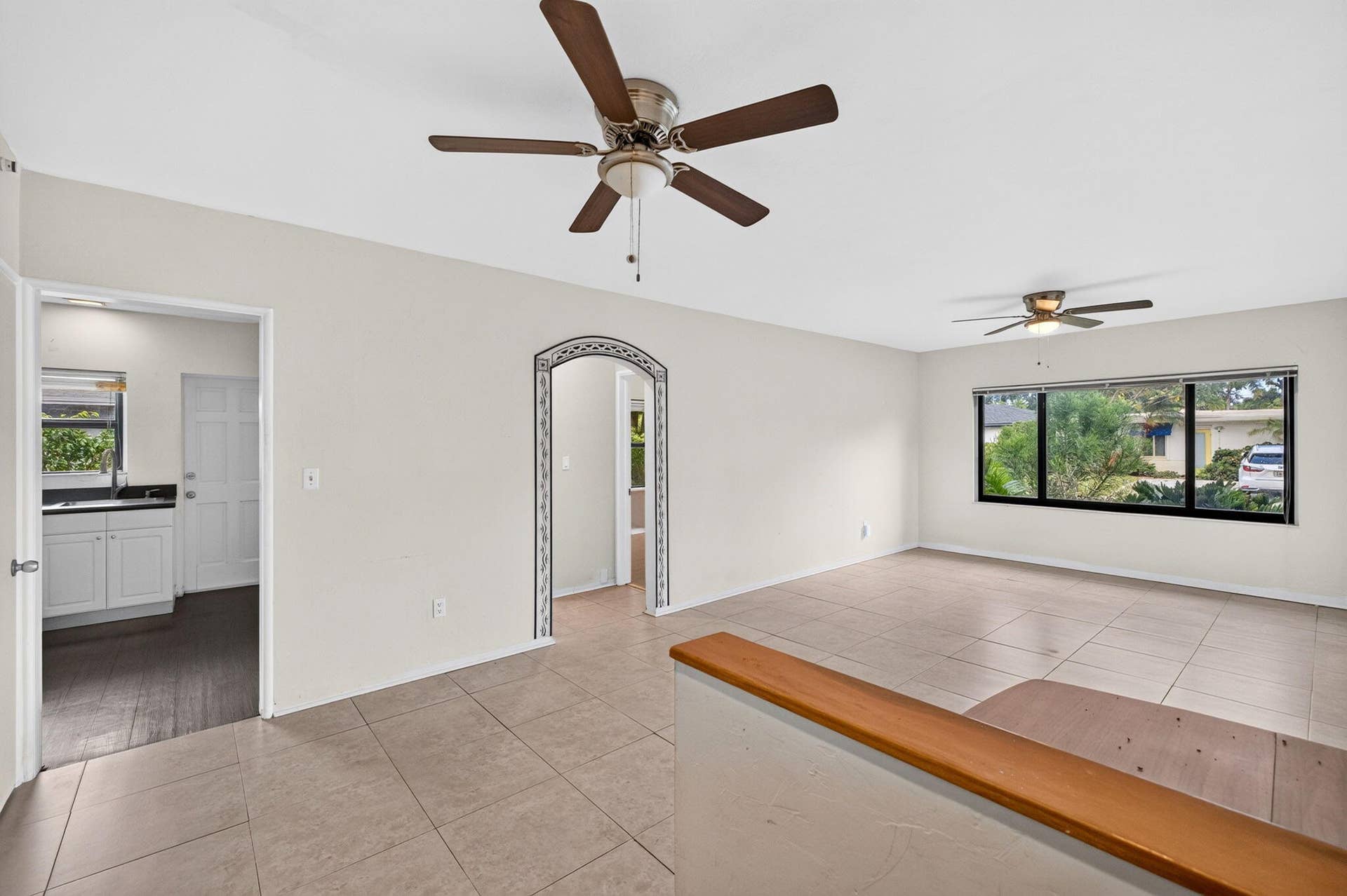 1515 NE 16TH Street, Fort Lauderdale, FL 33304 40-web-or-mls-699A2520