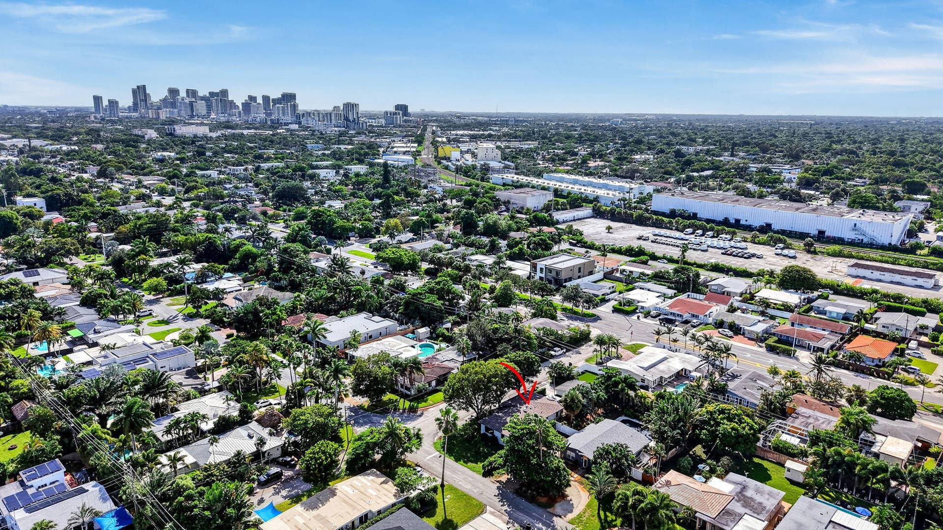 1515 NE 16TH Street, Fort Lauderdale, FL 33304 81-web-or-mls-DJI_20261019150629_0855_D