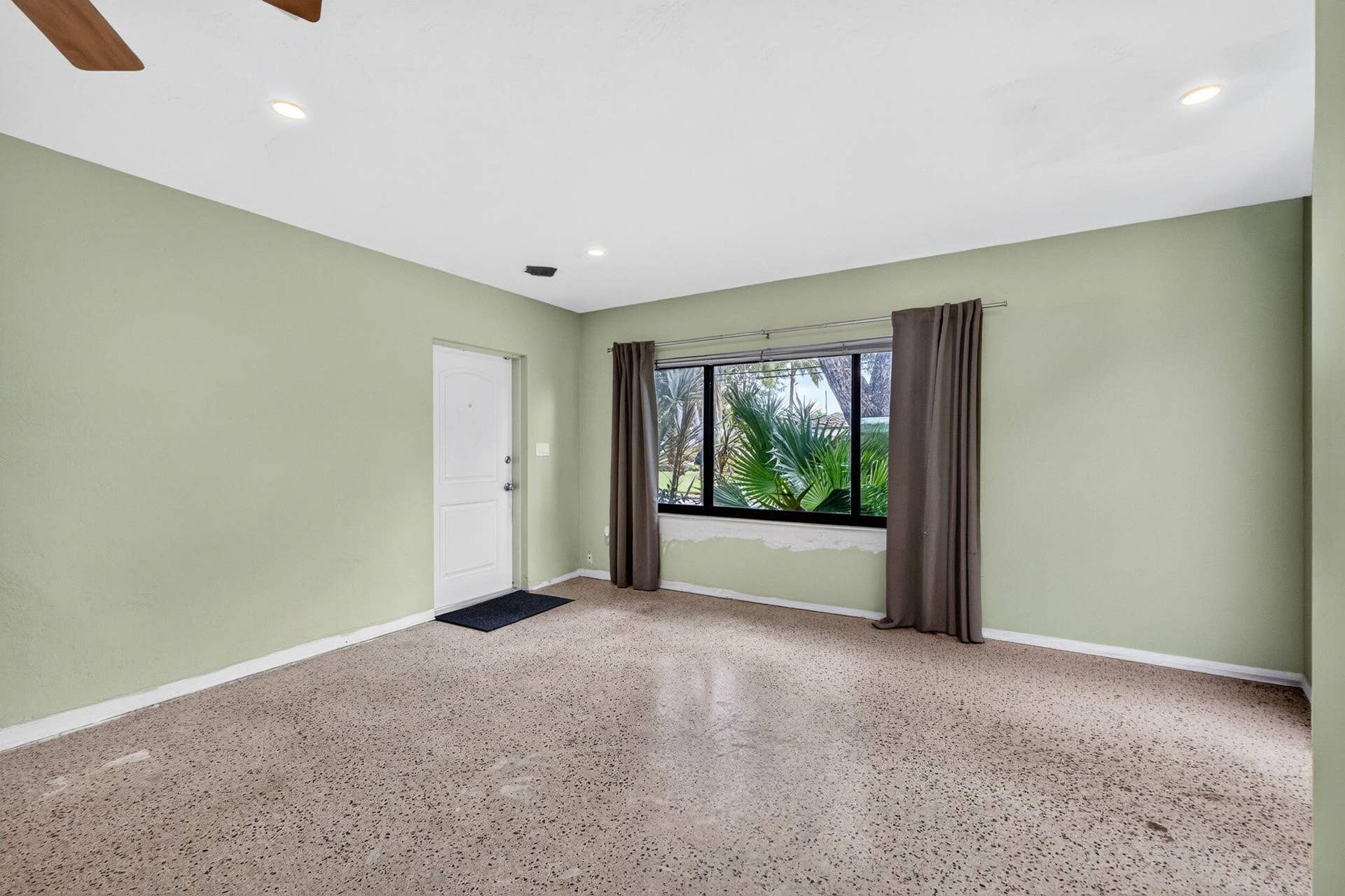 1515 NE 16TH Street, Fort Lauderdale, FL 33304 9-web-or-mls-699A2201