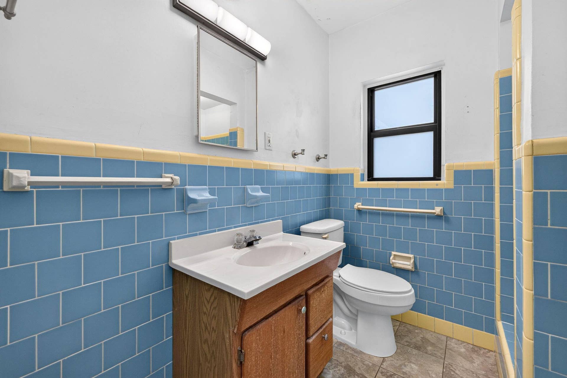 1515 NE 16TH Street, Fort Lauderdale, FL 33304 58-web-or-mls-699A2765