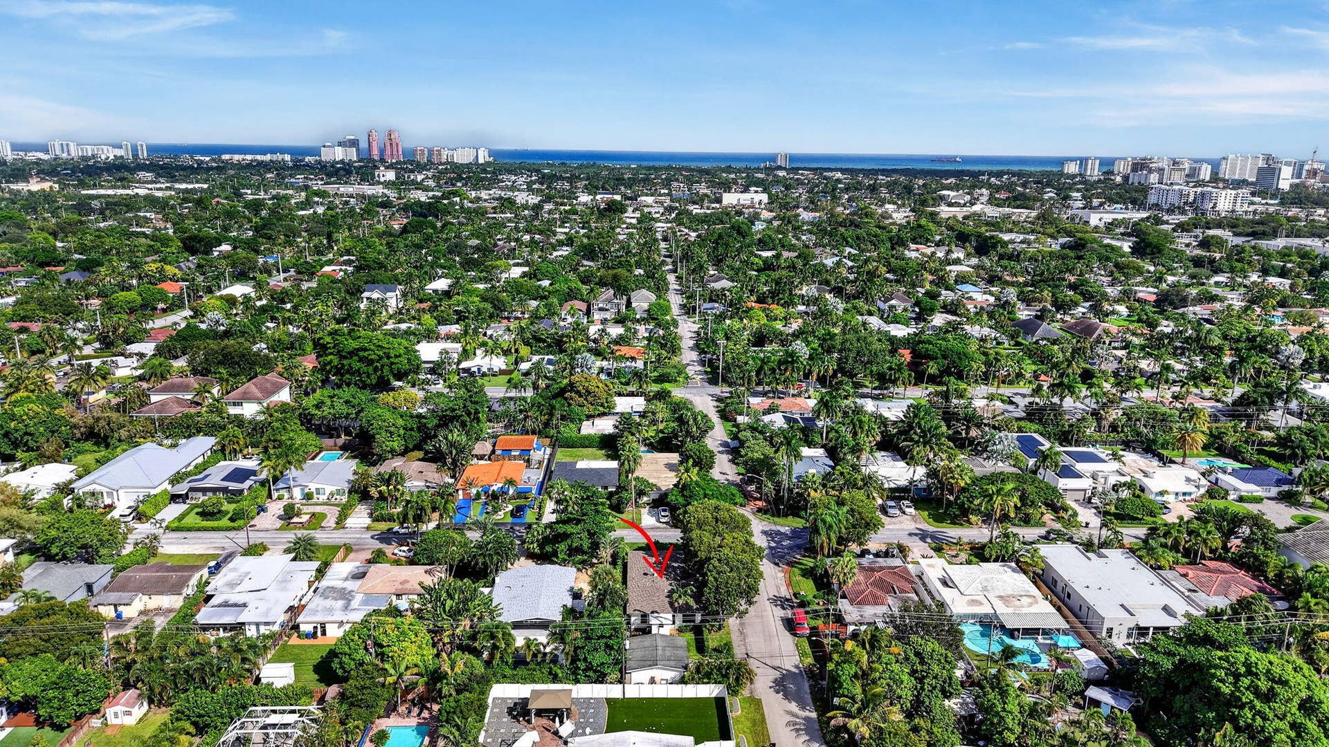 1515 NE 16TH Street, Fort Lauderdale, FL 33304 84-web-or-mls-DJI_20261019150708_0880_D