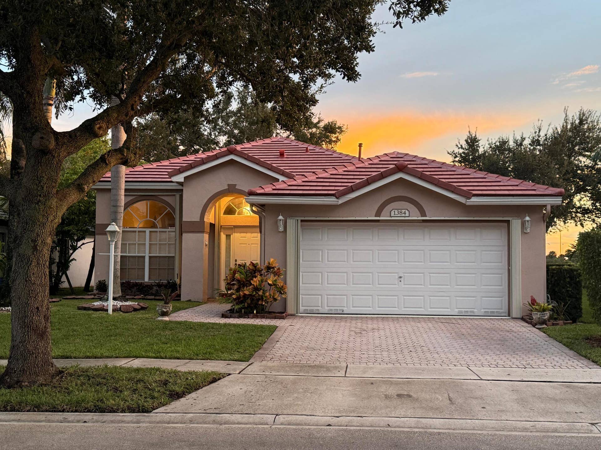 1384 NW 144th Avenue, Pembroke Pines, FL 33028 IMG_2496