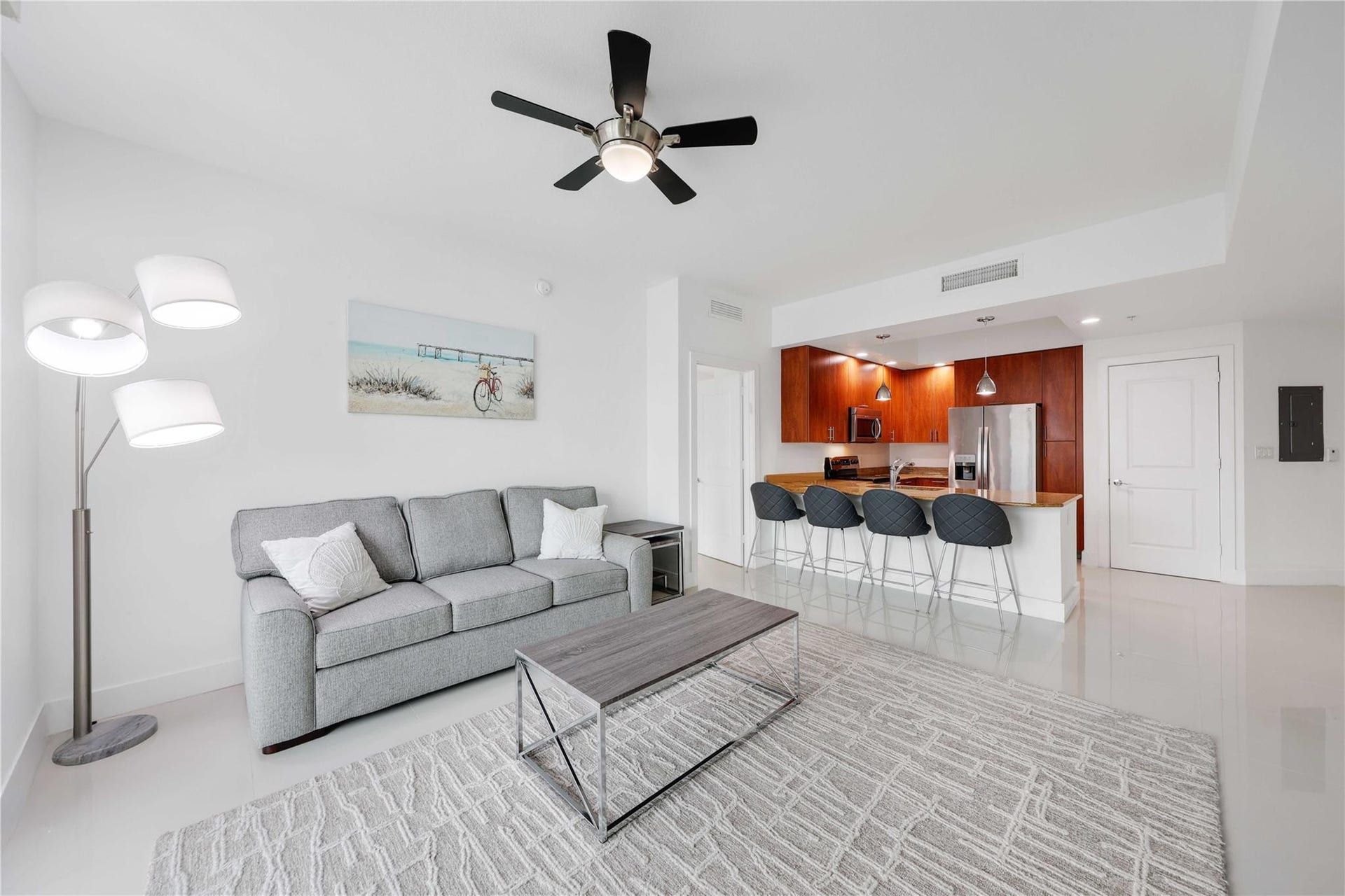 315 NE 3RD Avenue, #1404, Fort Lauderdale, FL 33301 Photo 3