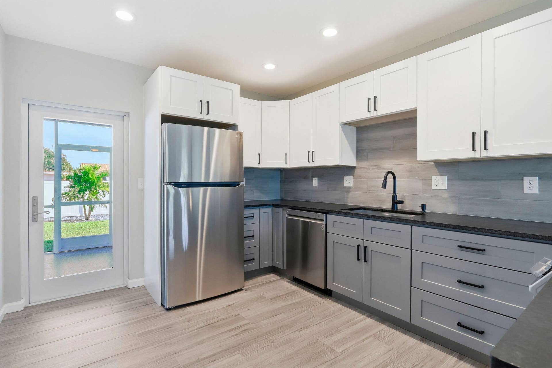 2550 N DIXIE Highway, Boca Raton, FL 33431 12-web-or-mls-012_IMG_9731