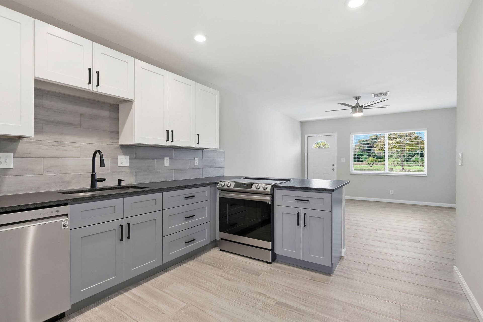 2550 N DIXIE Highway, Boca Raton, FL 33431 10-web-or-mls-010_IMG_9721