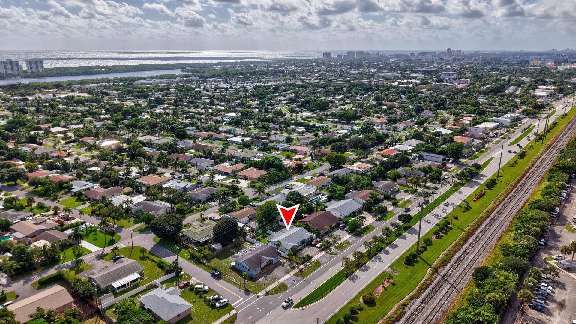 2550 N DIXIE Highway, Boca Raton, FL 33431 51-web-or-mls-DJI_20261020104926_0026_D_