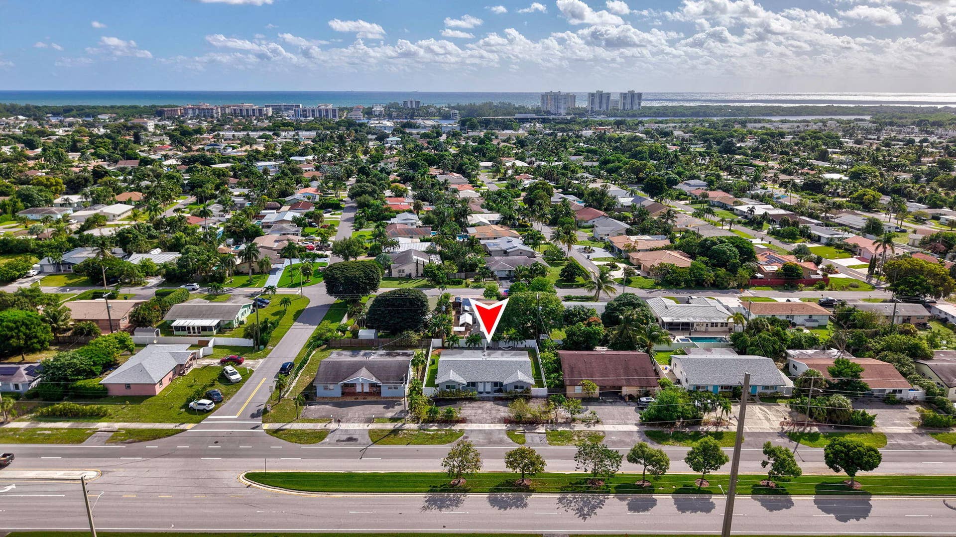 2550 N DIXIE Highway, Boca Raton, FL 33431 48-web-or-mls-DJI_20261020104836_0011_D_