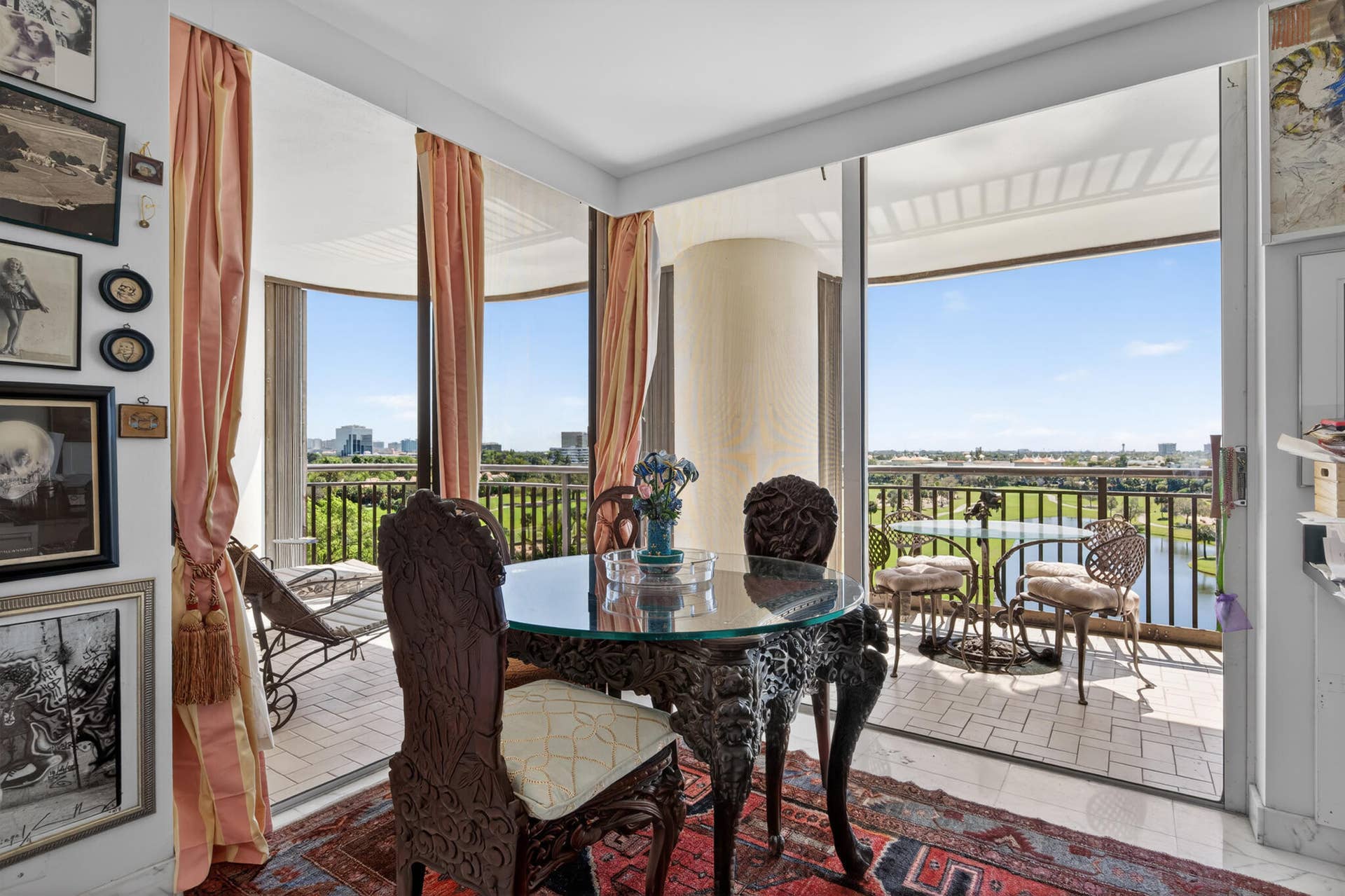 2427 PRESIDENTIAL Way, #803, West Palm Beach, FL 33401 Breakfast area