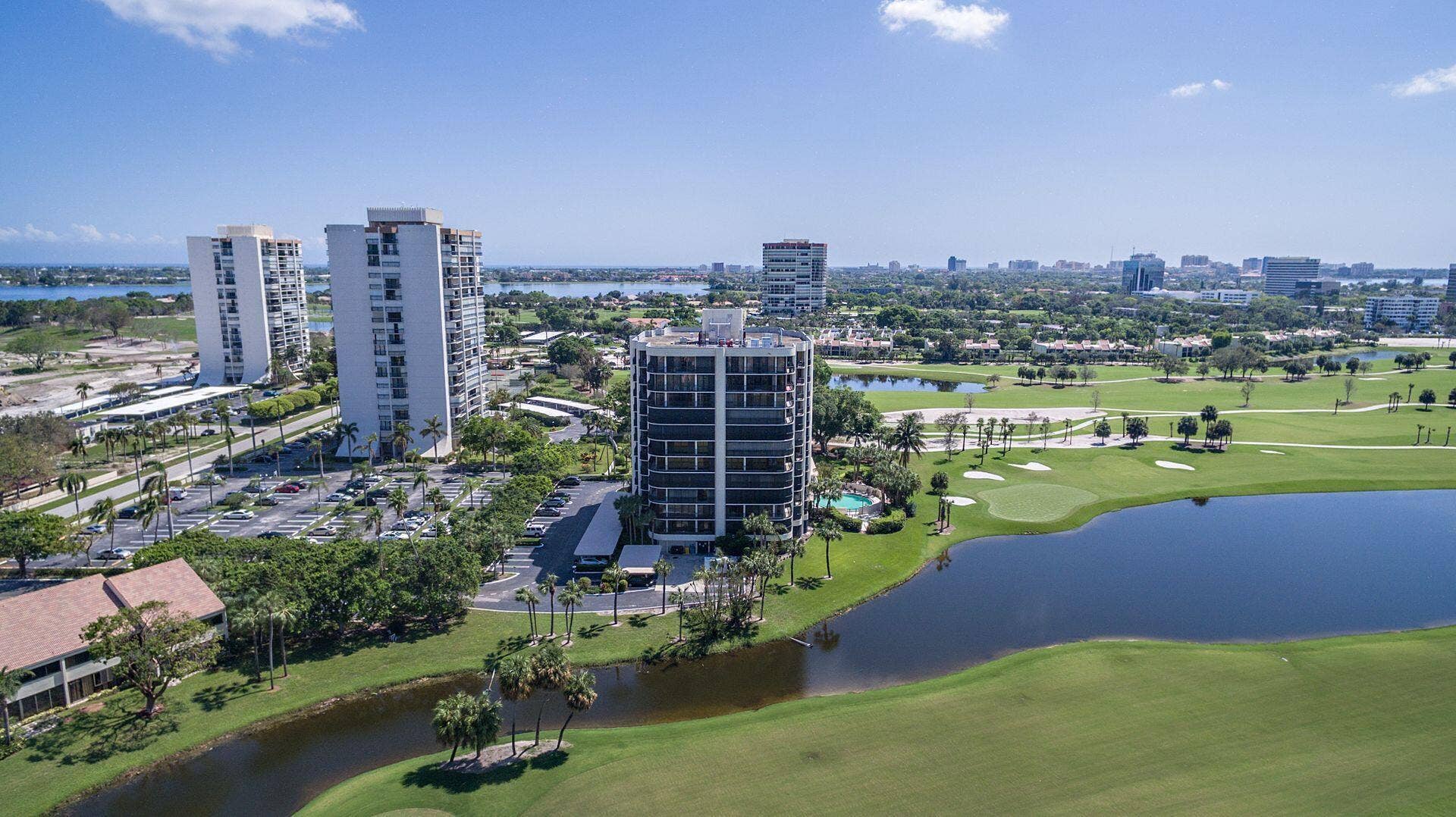 2427 PRESIDENTIAL Way, #803, West Palm Beach, FL 33401 22