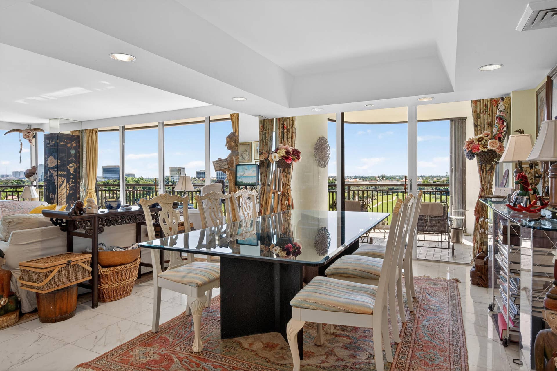 2427 PRESIDENTIAL Way, #803, West Palm Beach, FL 33401 Dining Area