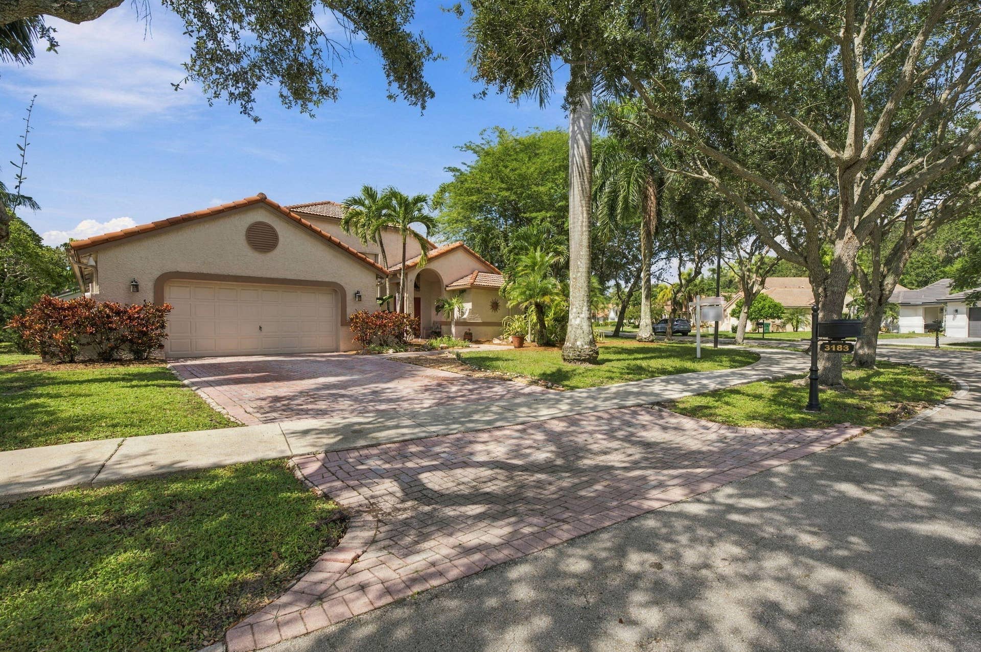 5-web-or-mls-3183-ridge-trace