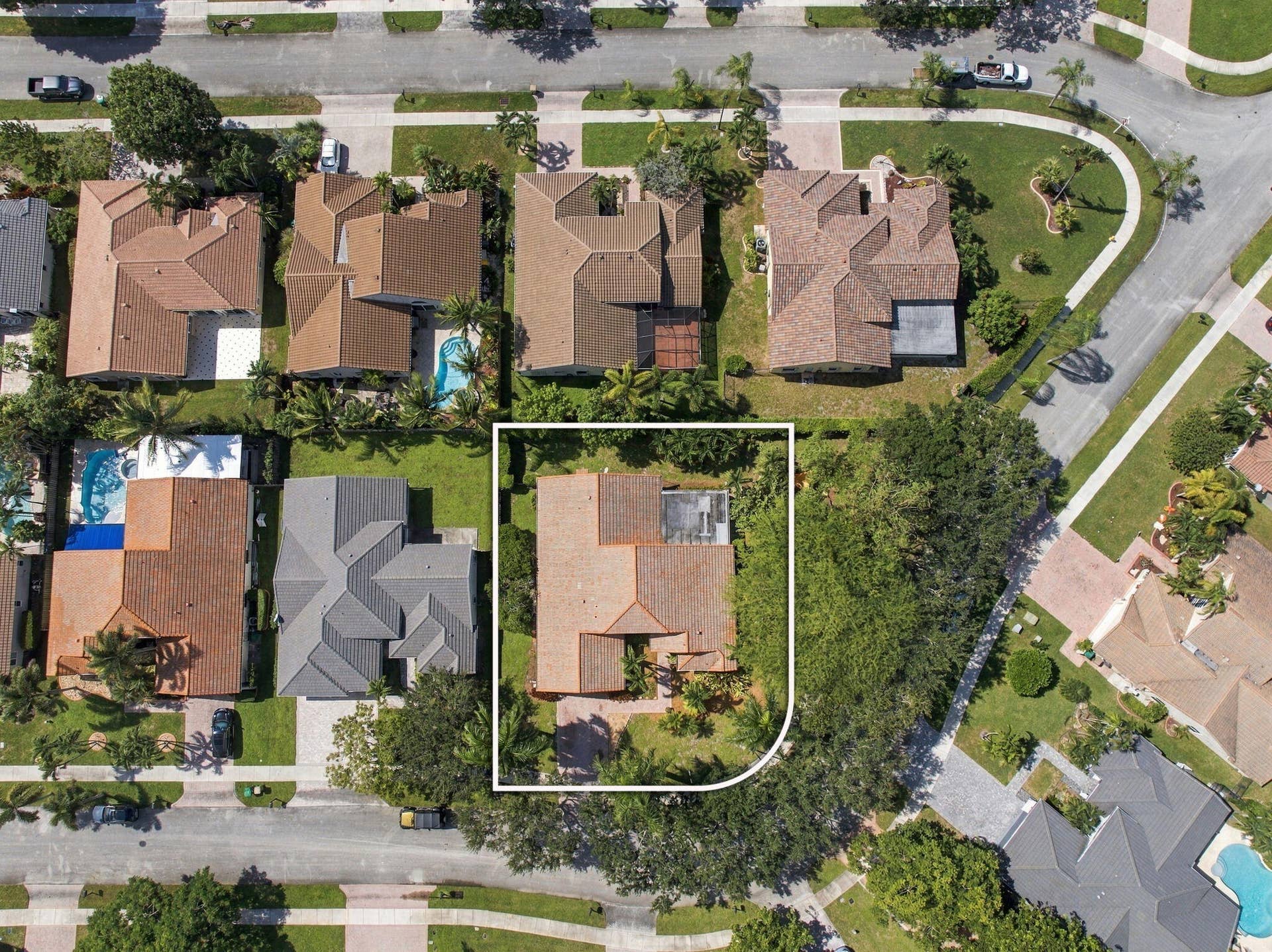 2-web-or-mls-3183-ridge-trace