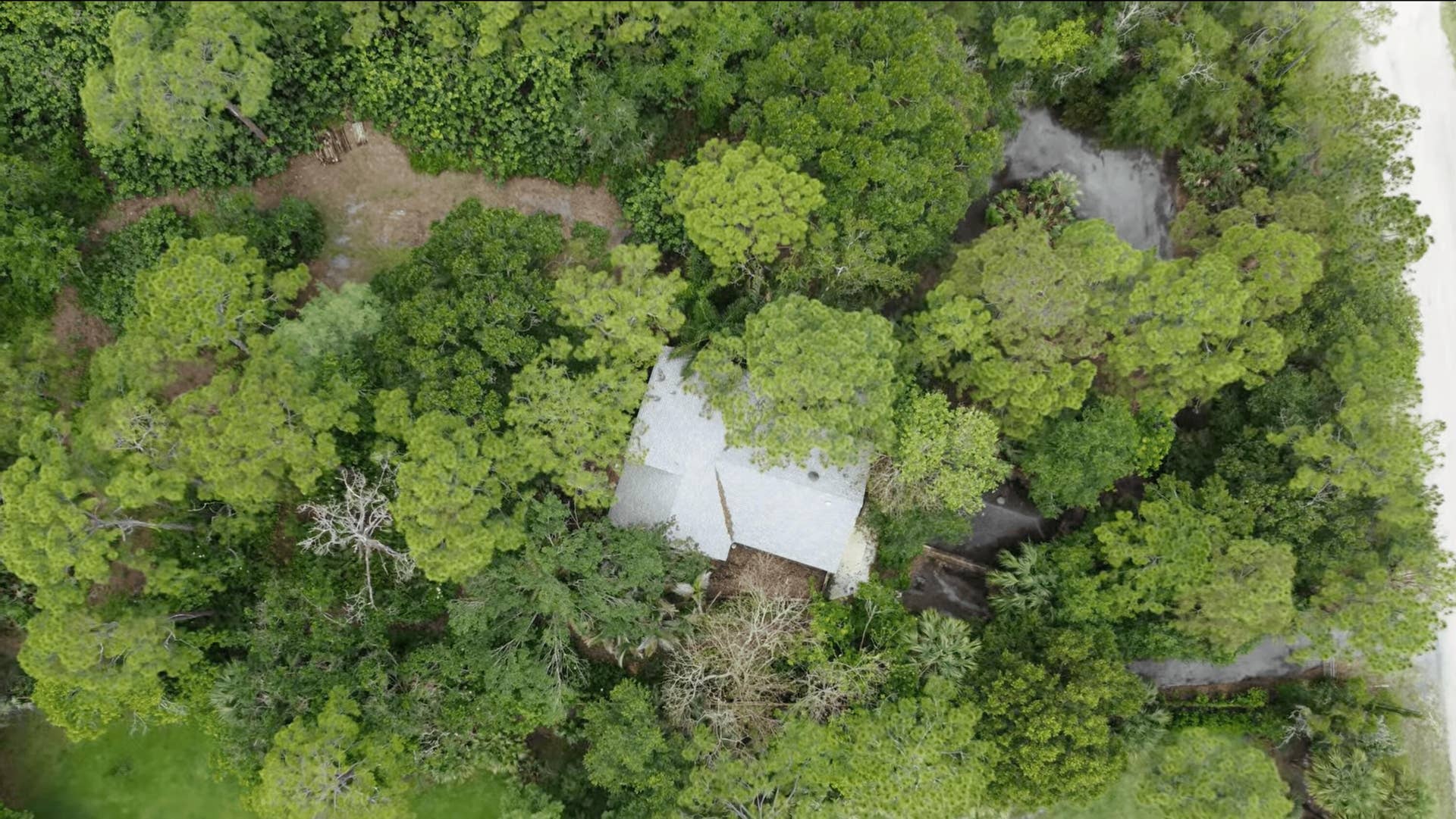 17032 130TH Avenue N, Jupiter, FL 33478 Overhead showing Grounds