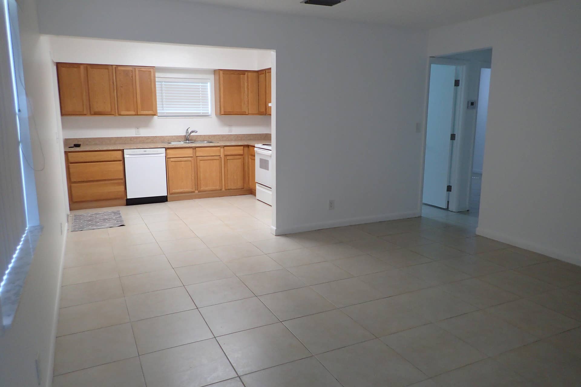 151 SW 14th Court, #A, Pompano Beach, FL 33060 PA210024