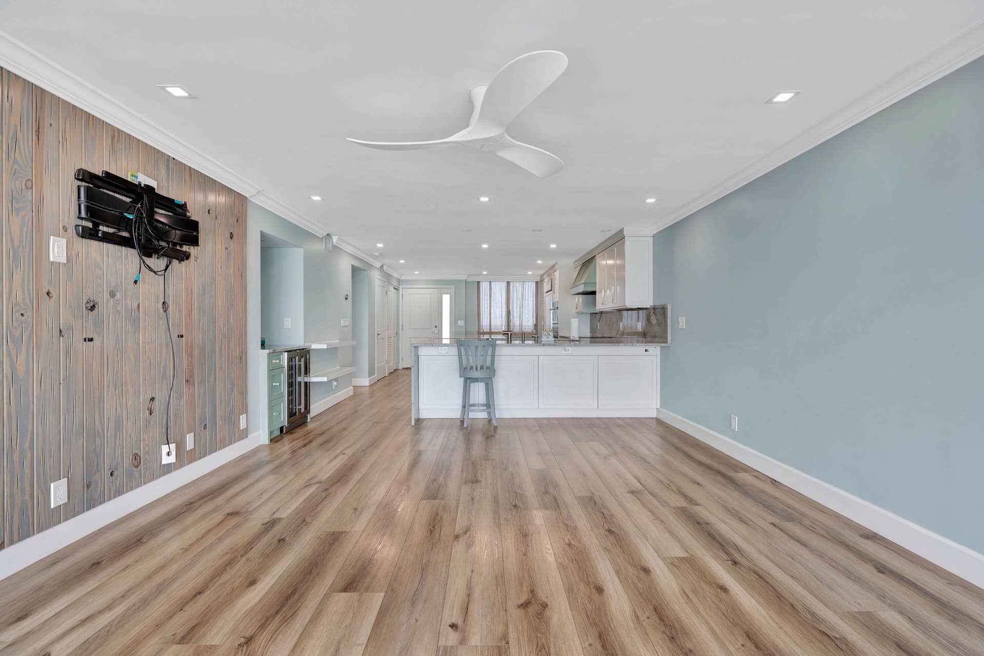 911 Ocean Drive, #704, Juno Beach, FL 33408 _MLP0107
