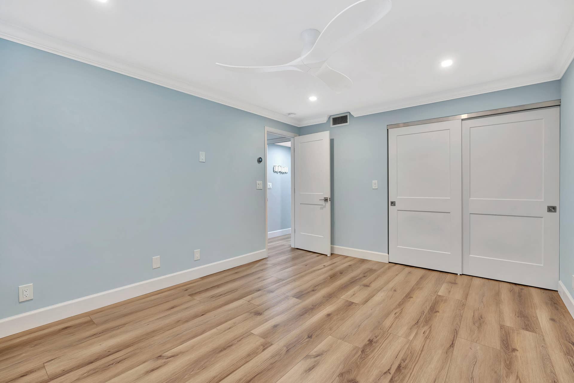 911 Ocean Drive, #704, Juno Beach, FL 33408 _MLP0212