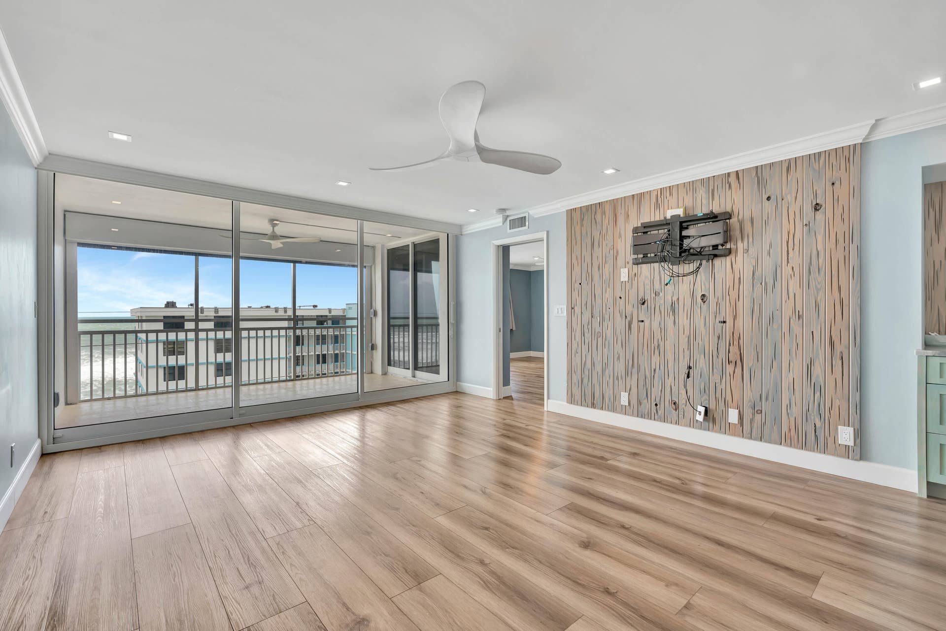 911 Ocean Drive, #704, Juno Beach, FL 33408 _MLP0092