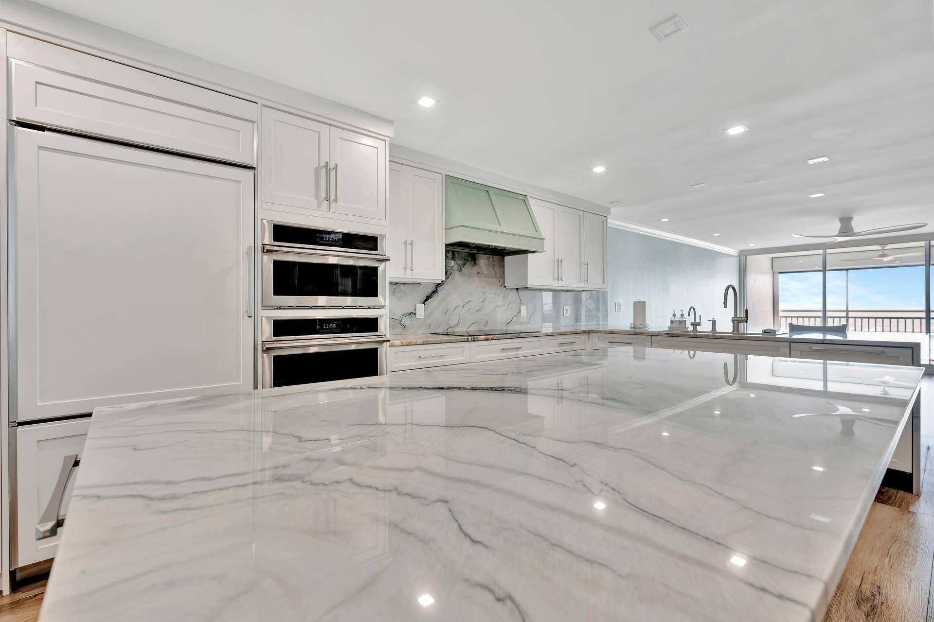 911 Ocean Drive, #704, Juno Beach, FL 33408 _MLP0007