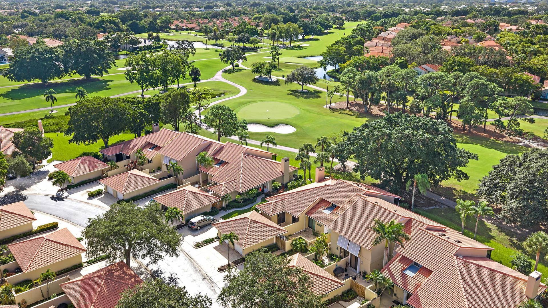 275 Old Meadow Way-33