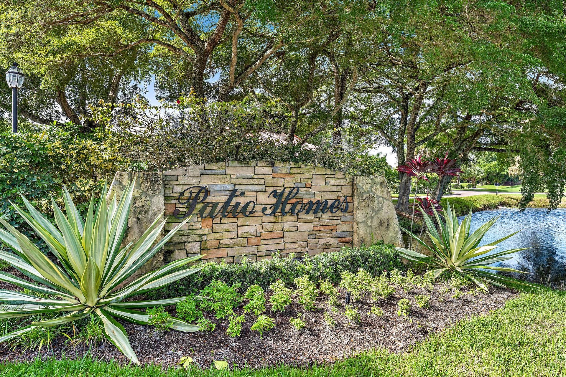 275 Old Meadow Way-23
