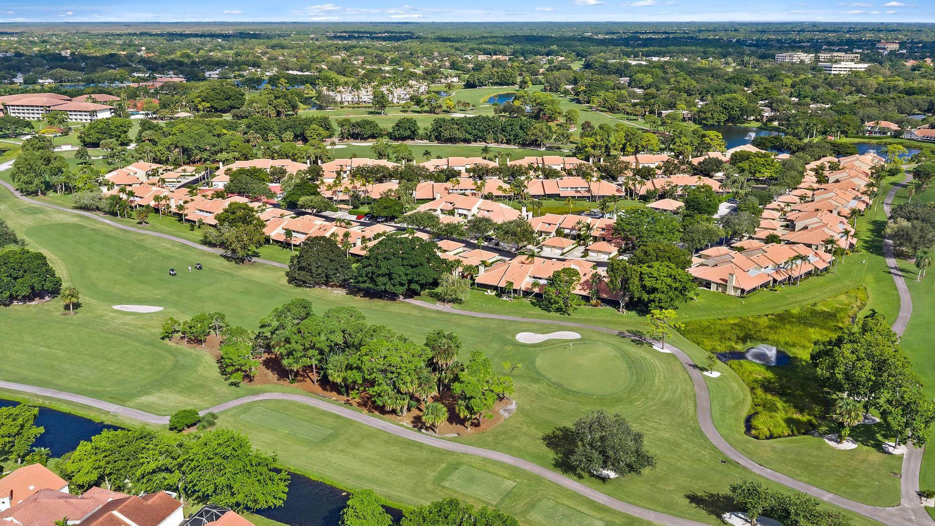 275 Old Meadow Way-35